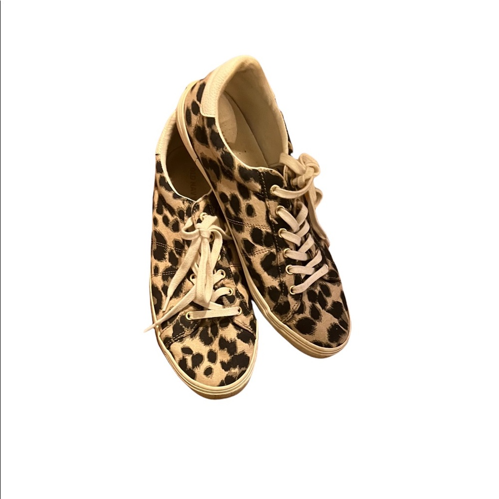 Womens shoes